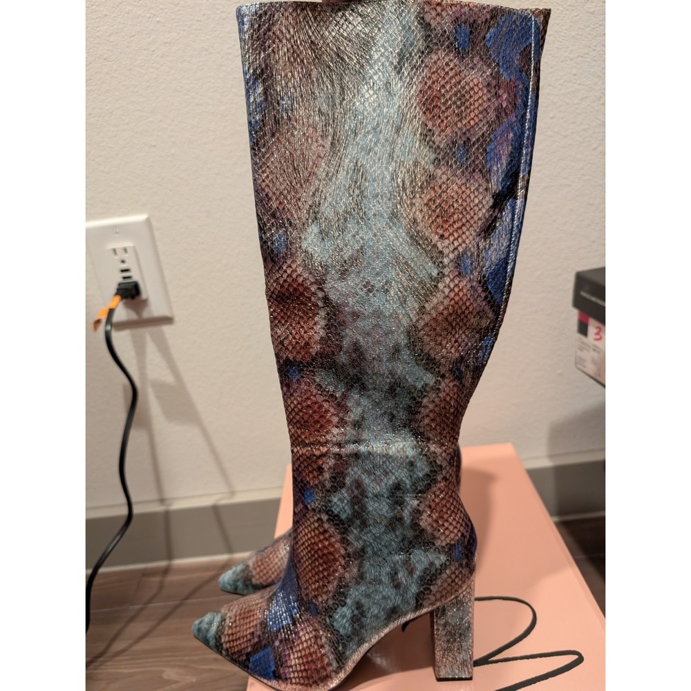 Wild Pair Women Shoes 7M Islah High Block Heel‎ Dress Boots Snakeskin Print - Picture 4 of 9